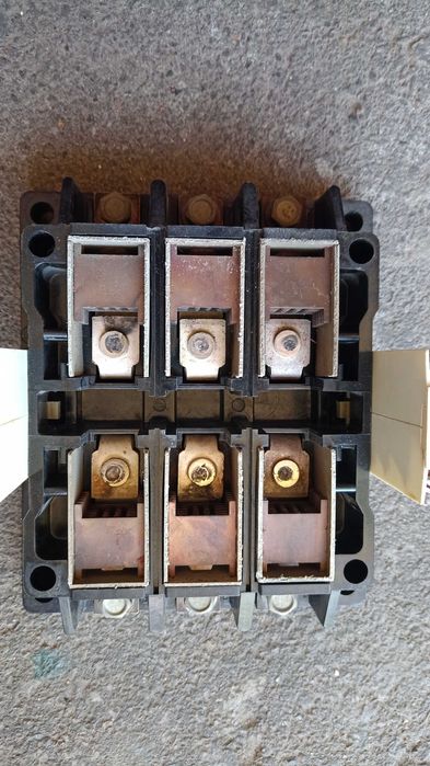 Контактор пускатель ID-5 100А / 220В / 50Гц