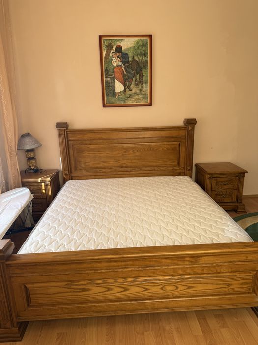 Житловий будинок поруч з річкою Південний Буг