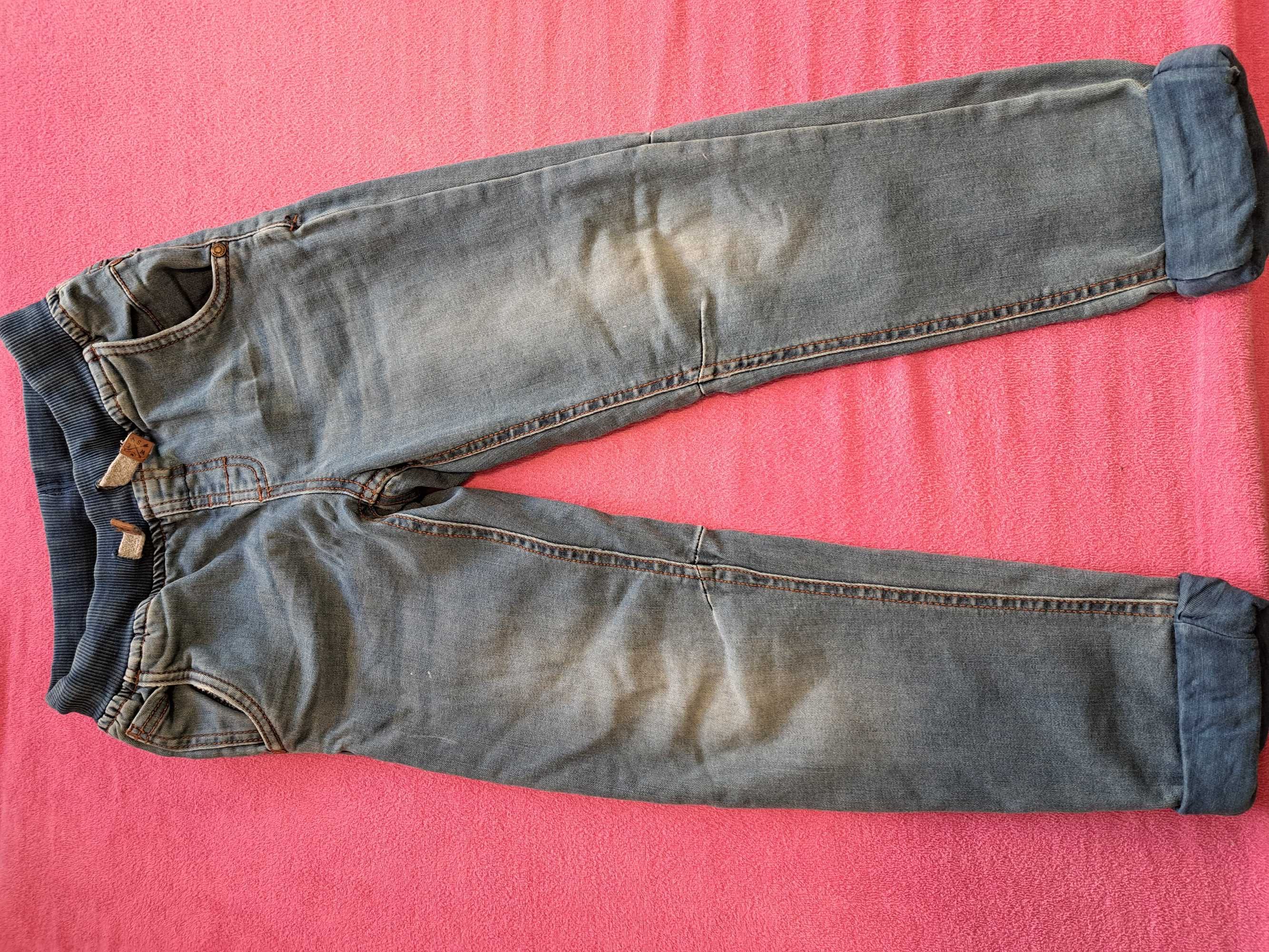 H&M, ocieplane spodnie z podszewką, jeansy, r.128-134