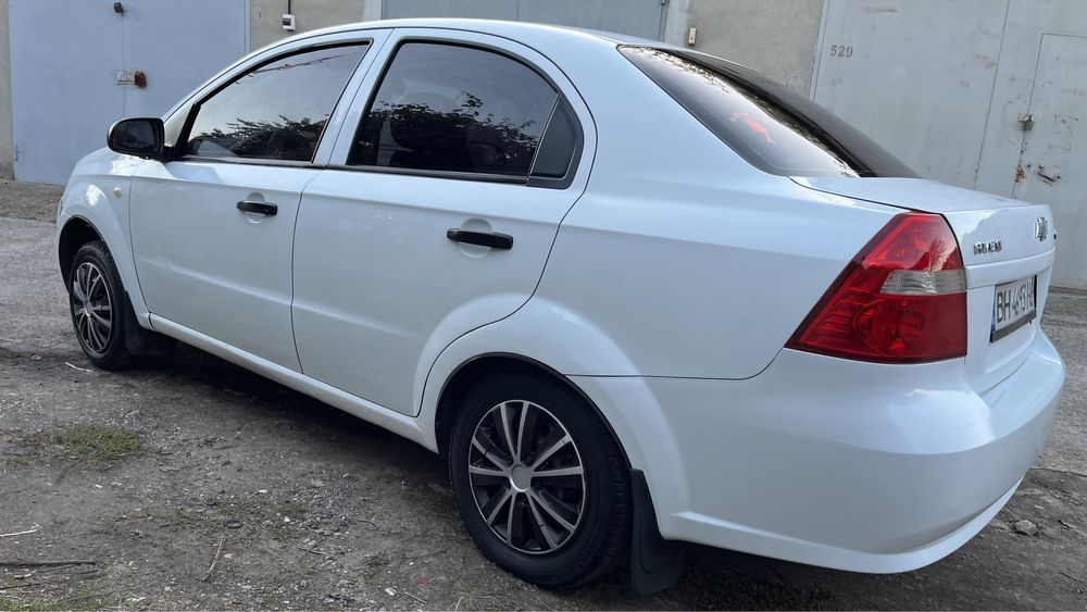 Продам шевролет авео 2007 год! Газ/бензин