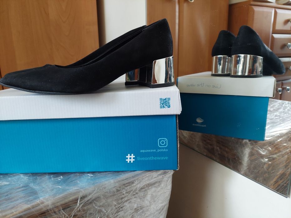 Czółenka Wittchen 37