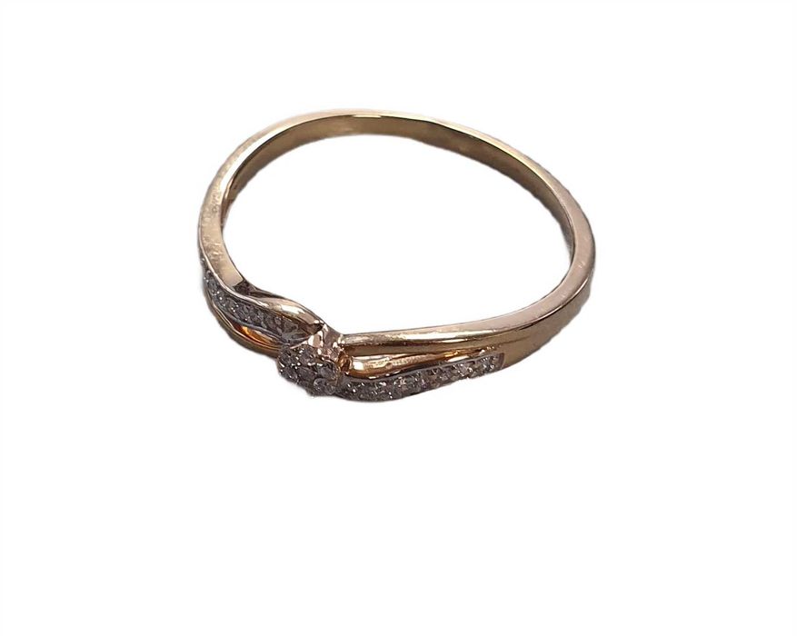 Złoty pierścionek z brylantami P.585 1,60 gr R.14