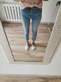 Spodnie jeansy shaping