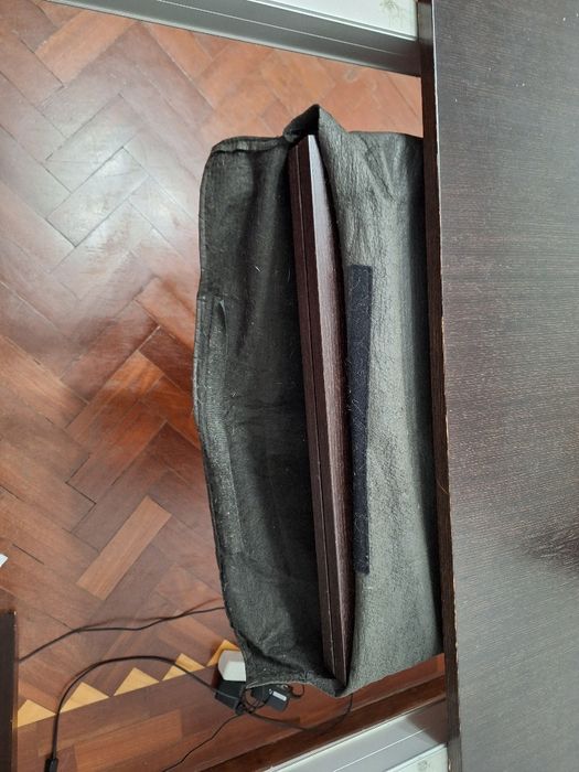 Mesa de jantar extensível + 2 aparadores wengue castanho escuro