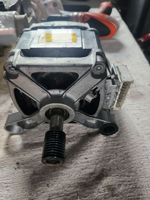 Двигун пральної машини LG -5 кг