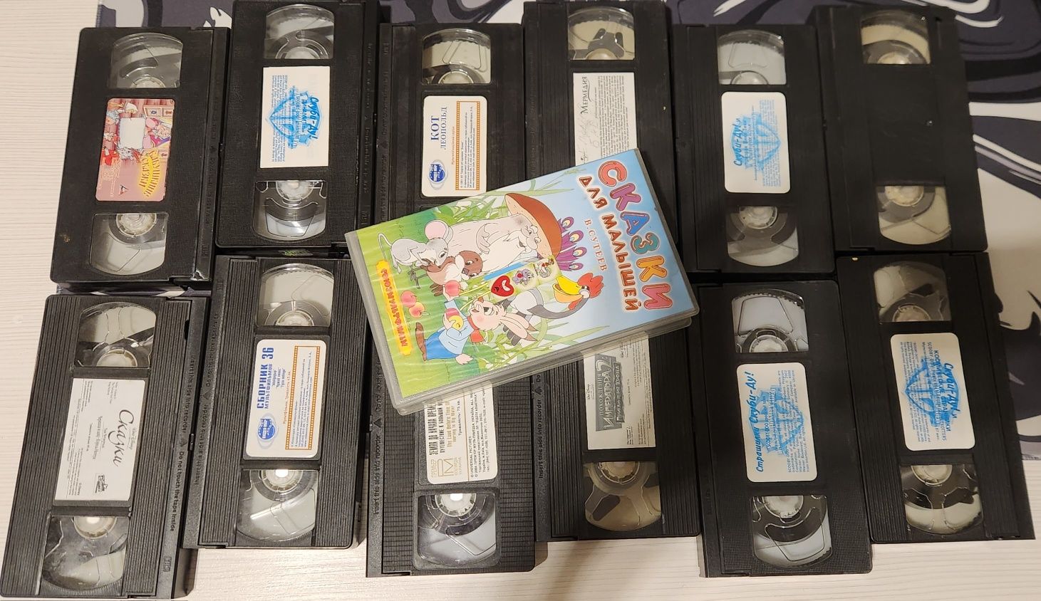48 ШТУК! VHS видеокассеты відеокасети