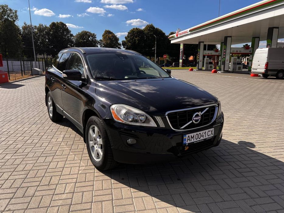 Продам Volvo CX 60