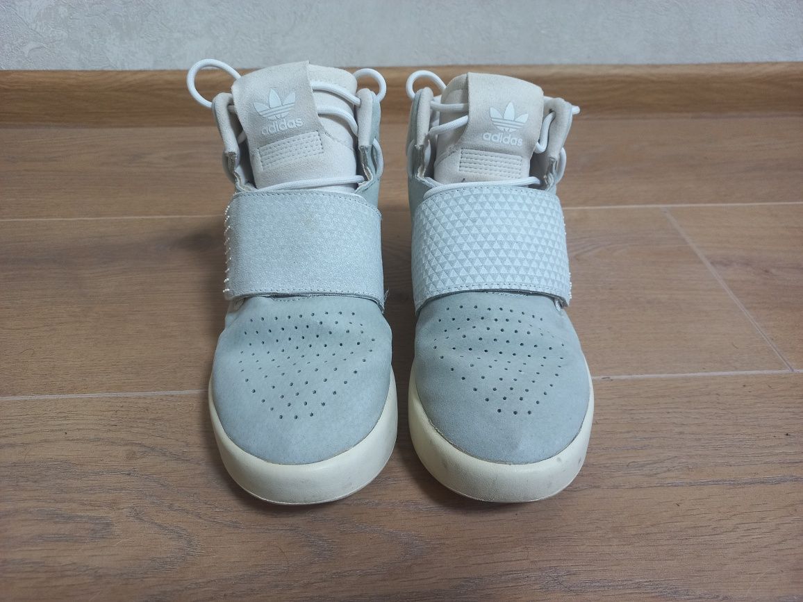 Ботинки кроссовки женские adidas tubular 36 размер