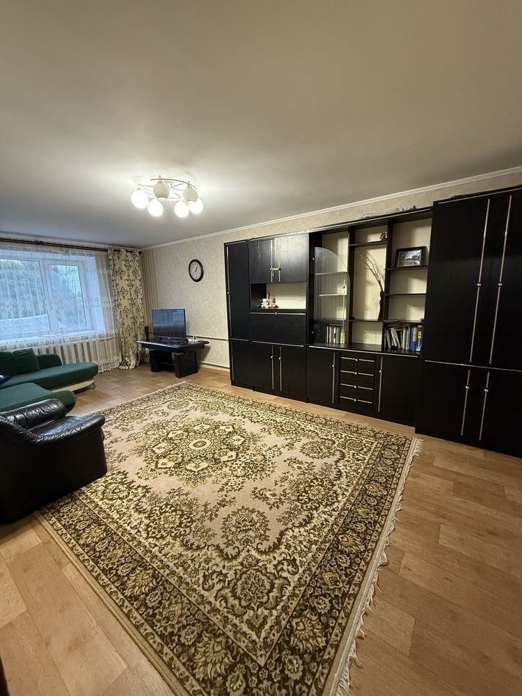 NEWStreet! Сдам Большую 2 комн.кв в р-не Голливуда