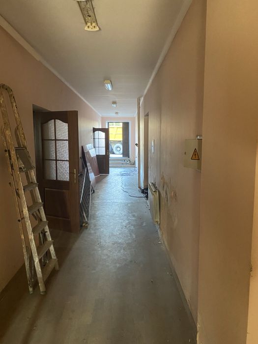 Продається приміщення в центрі