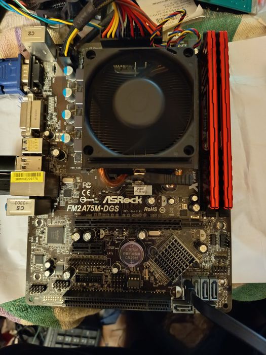 Материнская плата Asrock F2A75M-DGS