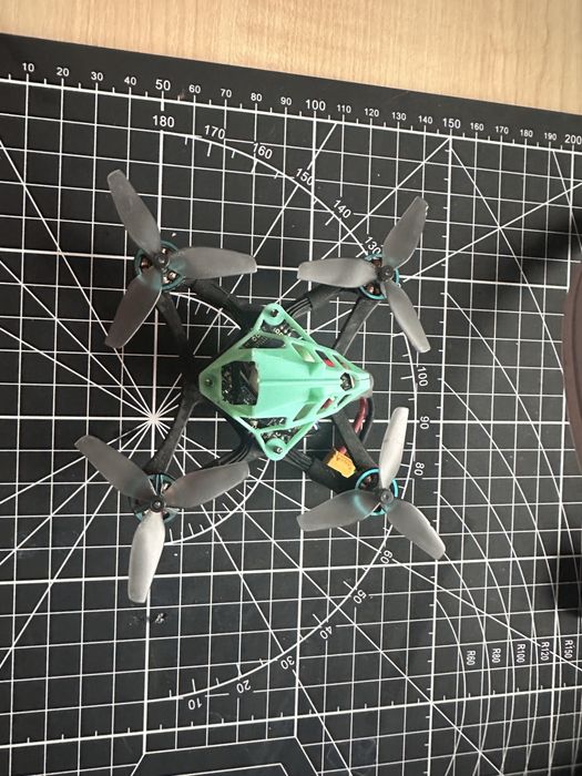 Sub250 nanofly o4 elrs stan idealny [dji, fpv, tbs, crsf, ws, o3]