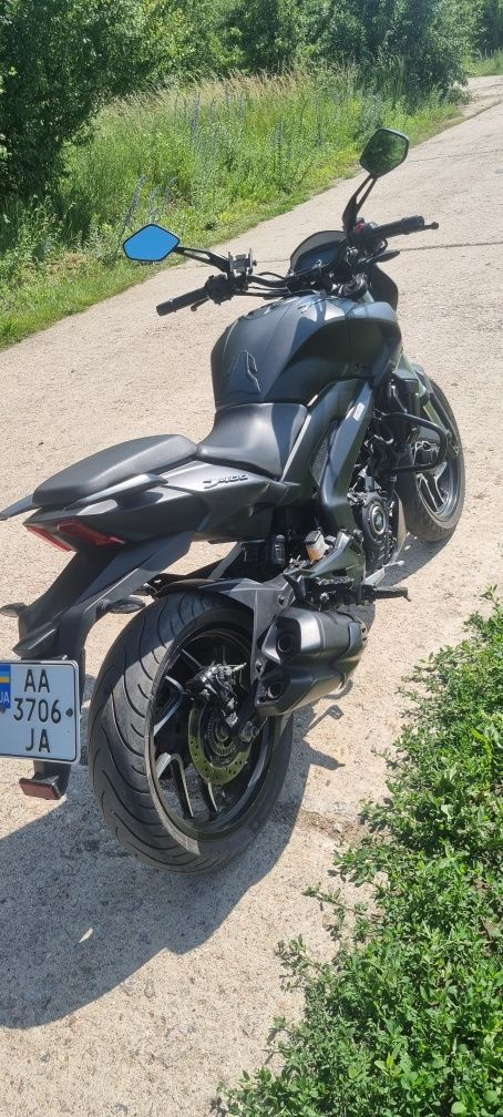 Bajaj Dominar 400 Баджадж домінар