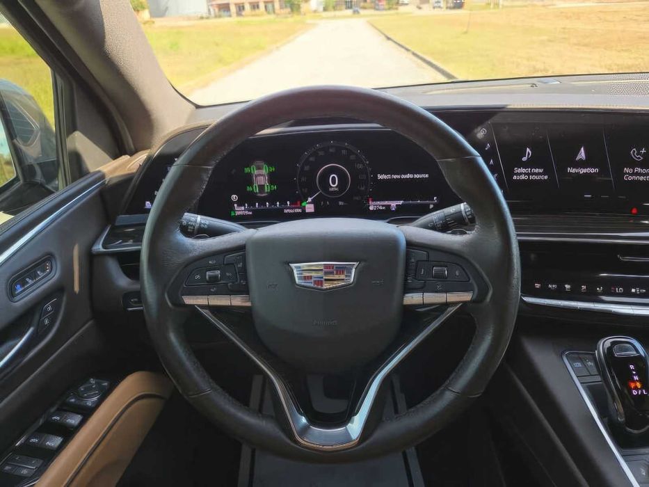 Cadillac Escalade      2021