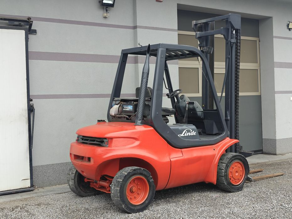 Wózek widłowy Linde H45D-04 4.5T Diesel Perkins Podnosi 4m