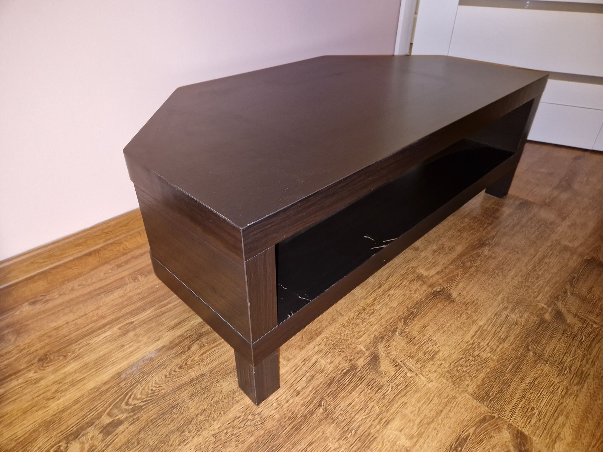 Szafka pod telewizor