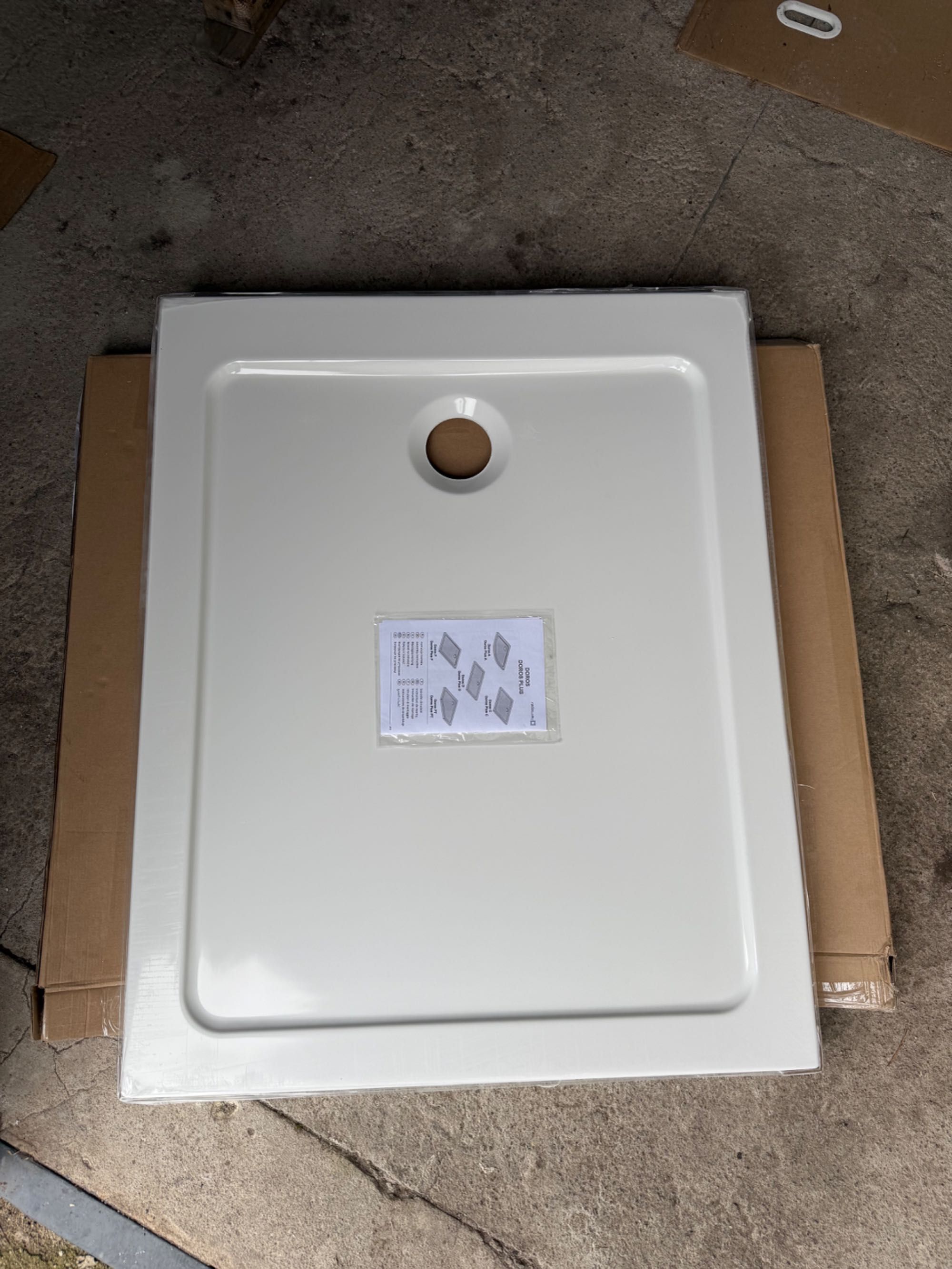 Nowy brodzik Radaway Doros F 100x80cm