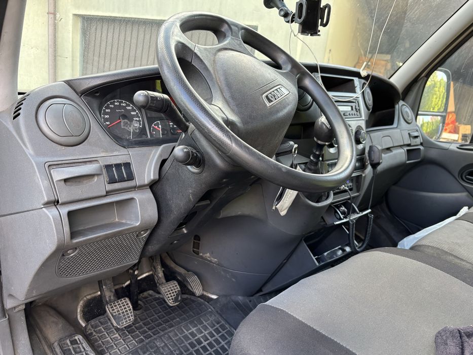 Iveco Daily 35C13 dostawczy kontener winda, 2.3 Disel, 2013