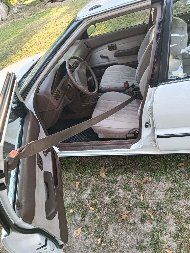 Toyota Corolla E9 USA klima automat