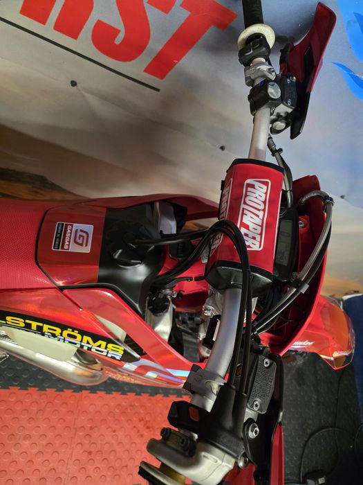 Gasgas ec 250 tbi model 2024 tylko 25 mth