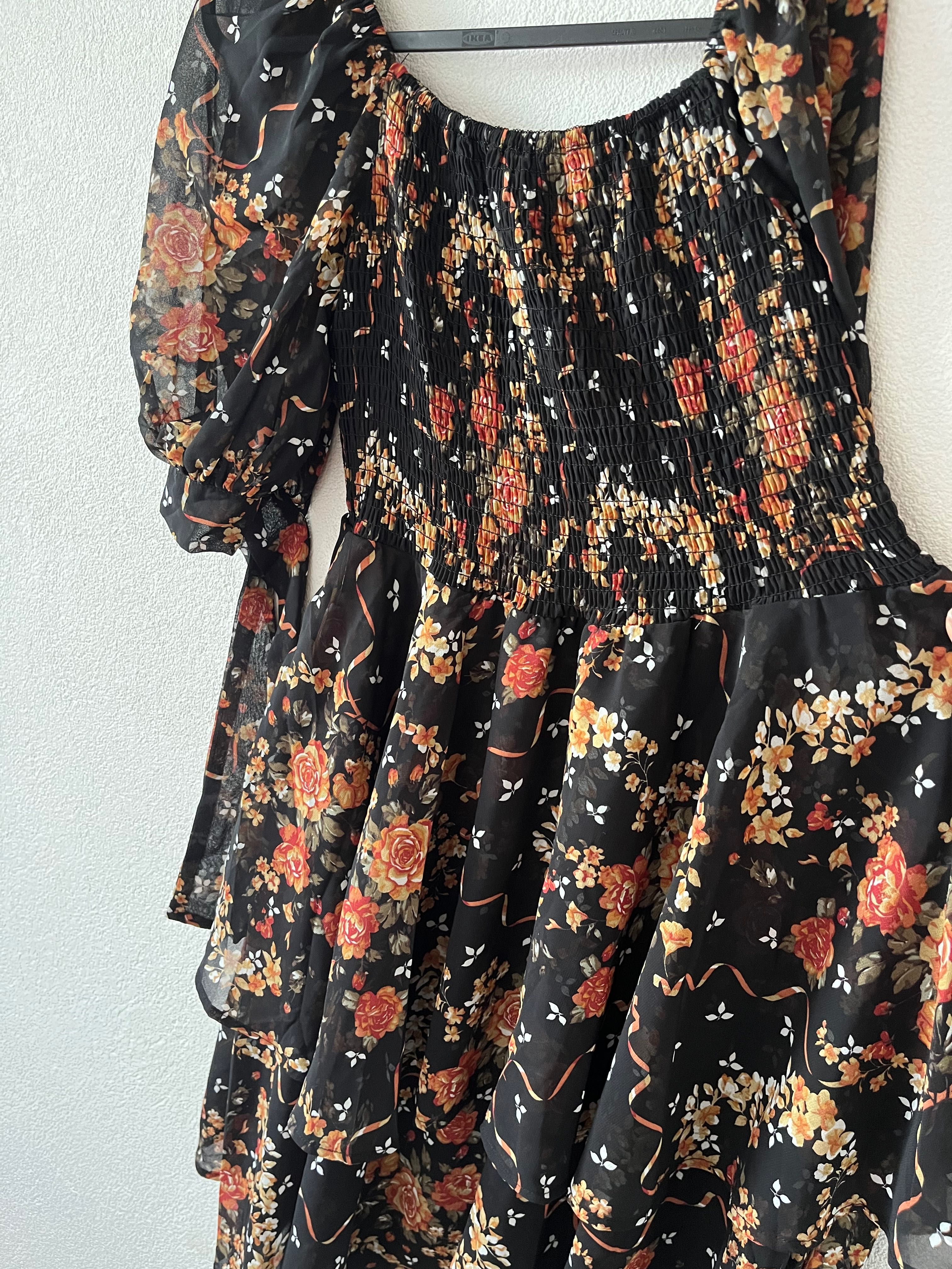 Vestido floral em chiffon