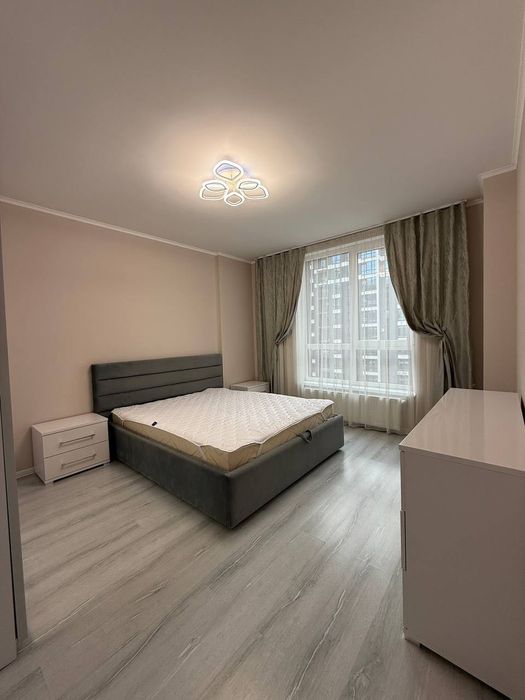 Оренда 1 км квартири поруч з річкою