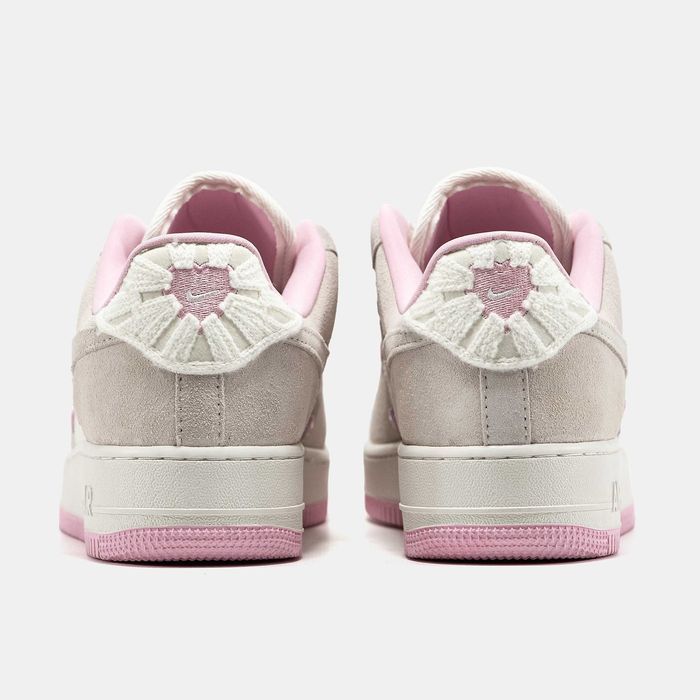 Жіночі Кросівки Nike Air Force 1 Valentines Day 37-41 (Без Предоплати)