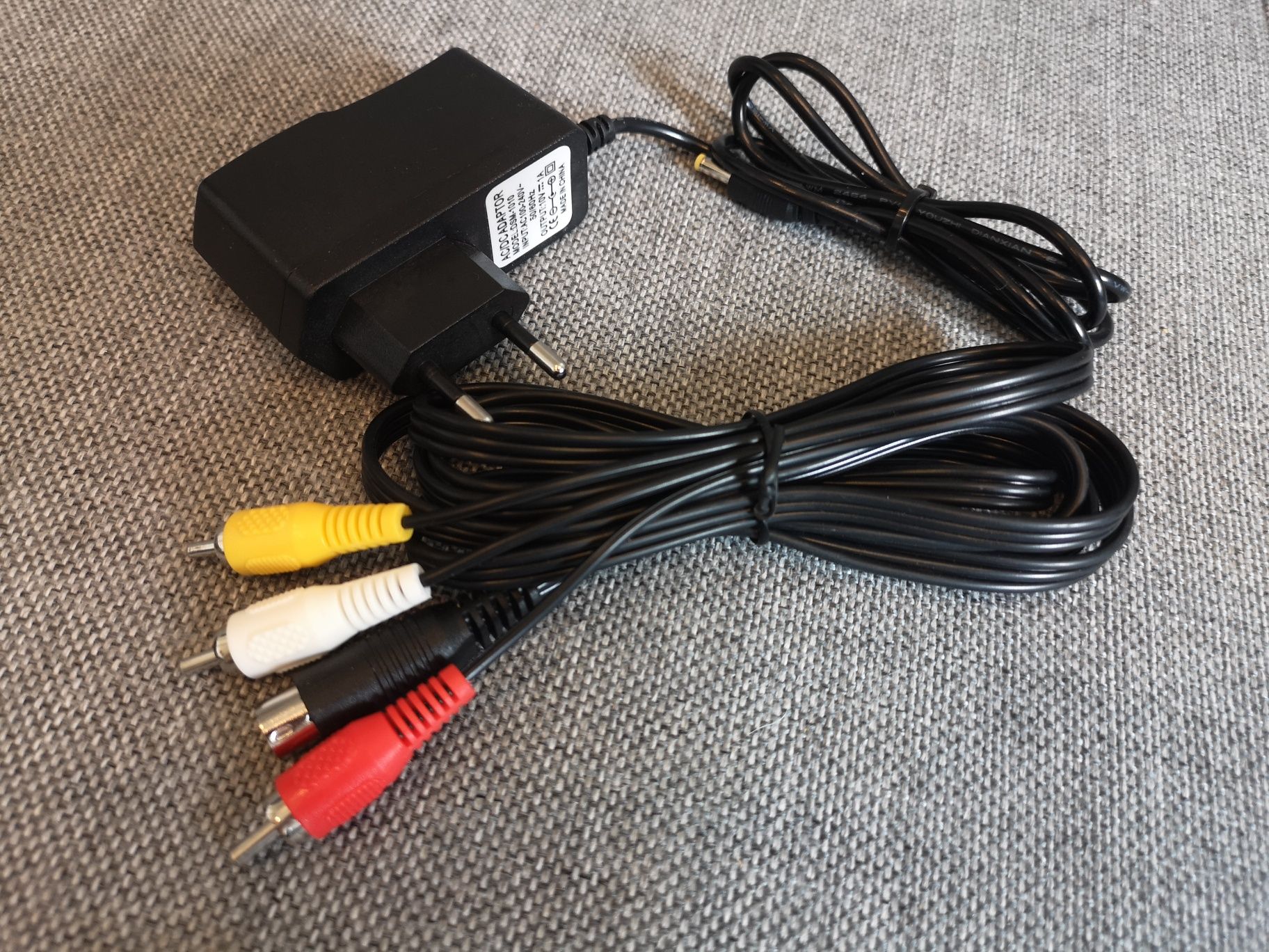 Konsola SEGA MEGA DRIVE II + oryg kontroler kable (stan BDB) Sklep
