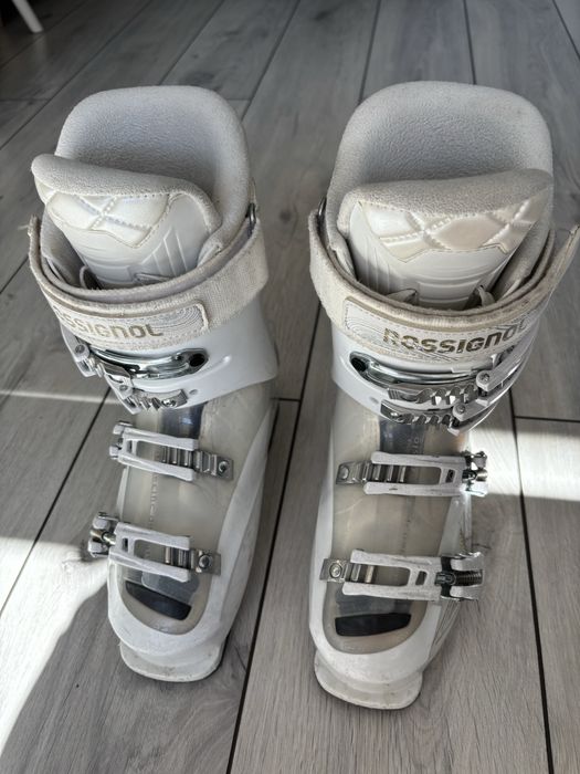 Buty narciarskie Rossignol Kiara 50 model 2015/2016 dł. 278mm