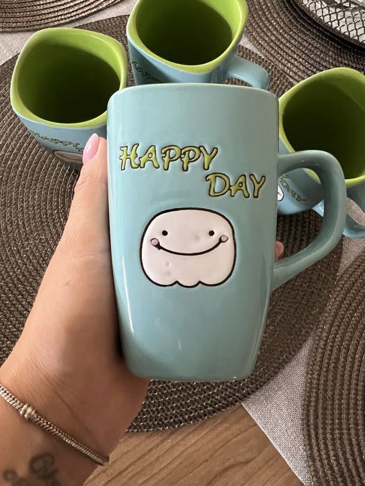 Kubki Happy Day nowe