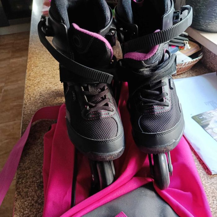 Patins em linha para menina em excelente estado,marca OXELO
