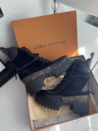 Mega trapery louis vuitton 38