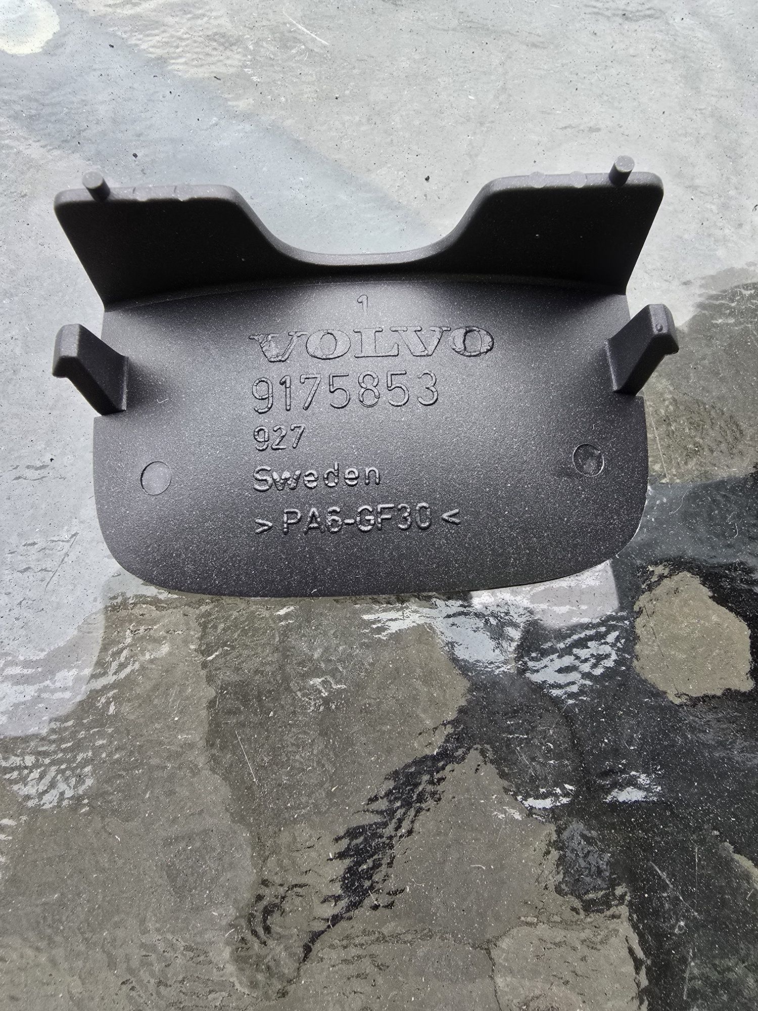 klamka rączka otwierania maski przedniej volvo S80 99-05 NR 2