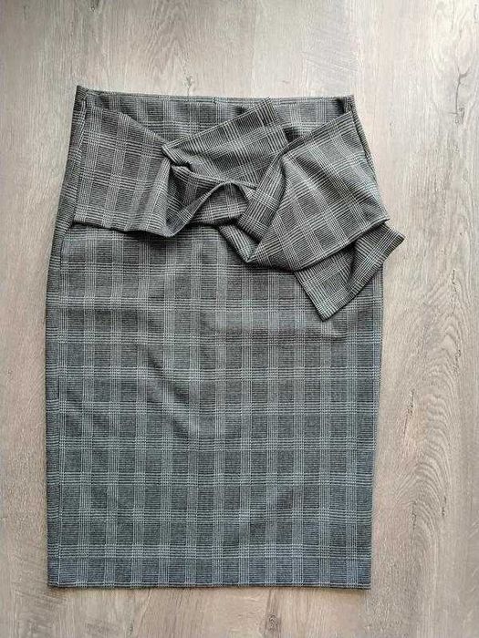 Шикарна спідниця h&m розмір л