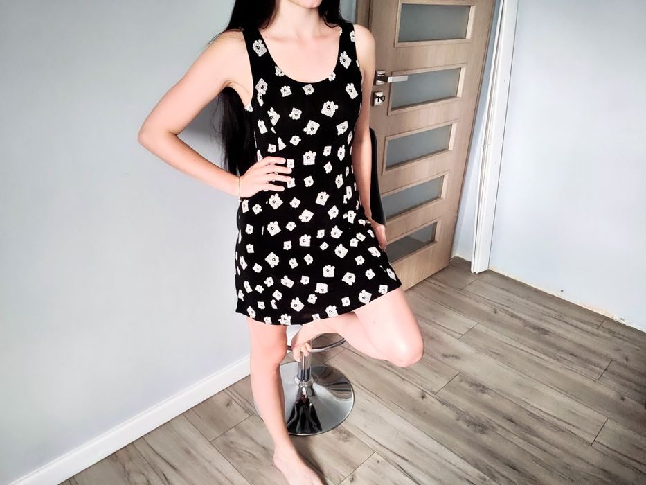 Sukienka na lato S zwiewna