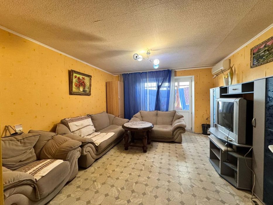 Оренда 3к.квартири в Центрі міста з косметичним ремонтом !