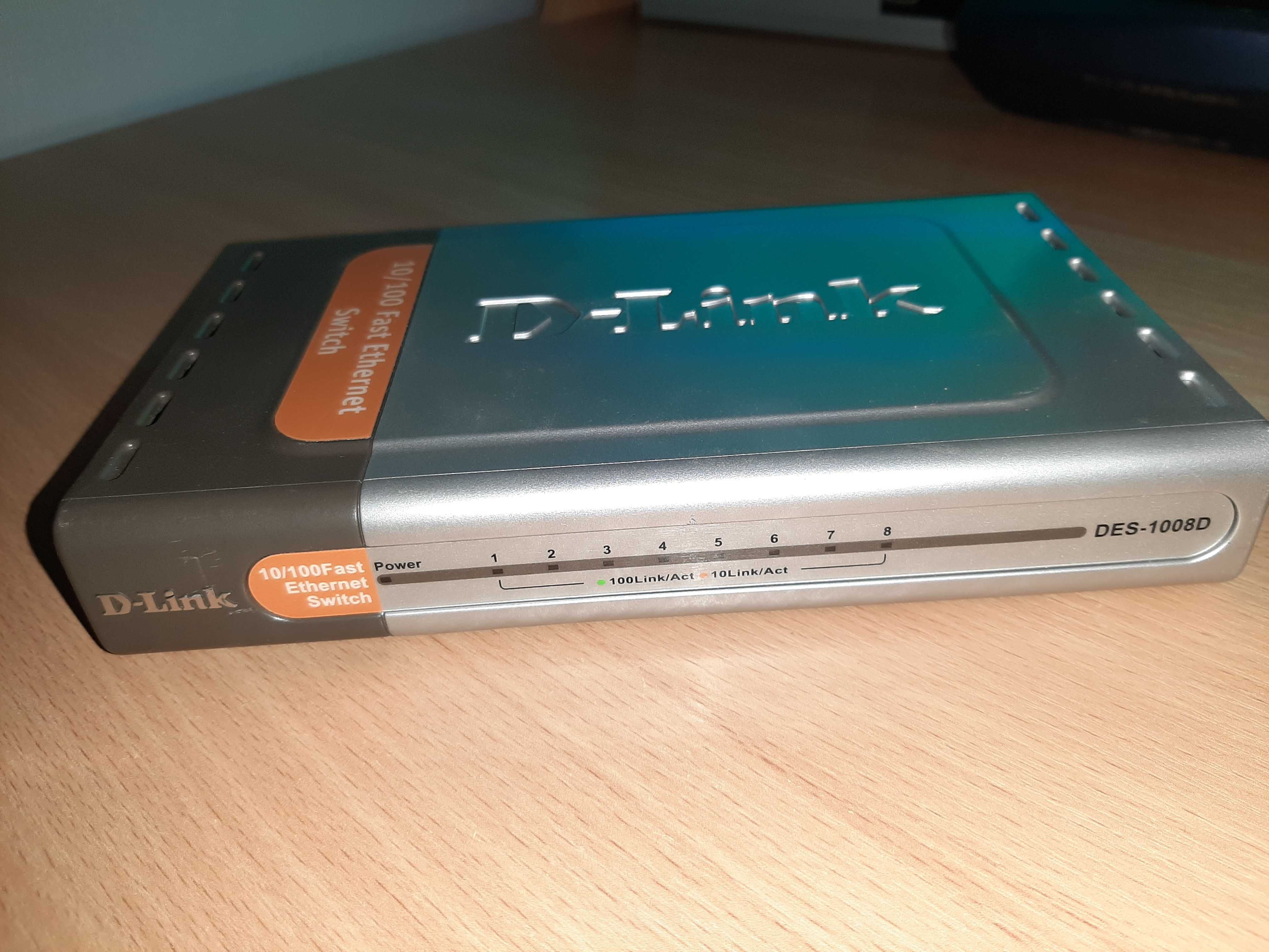 Switch D-Link DES-1008D