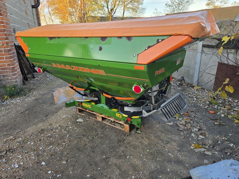 Rozsiewacz Amazone ZA-M Pretix wysiew graniczny