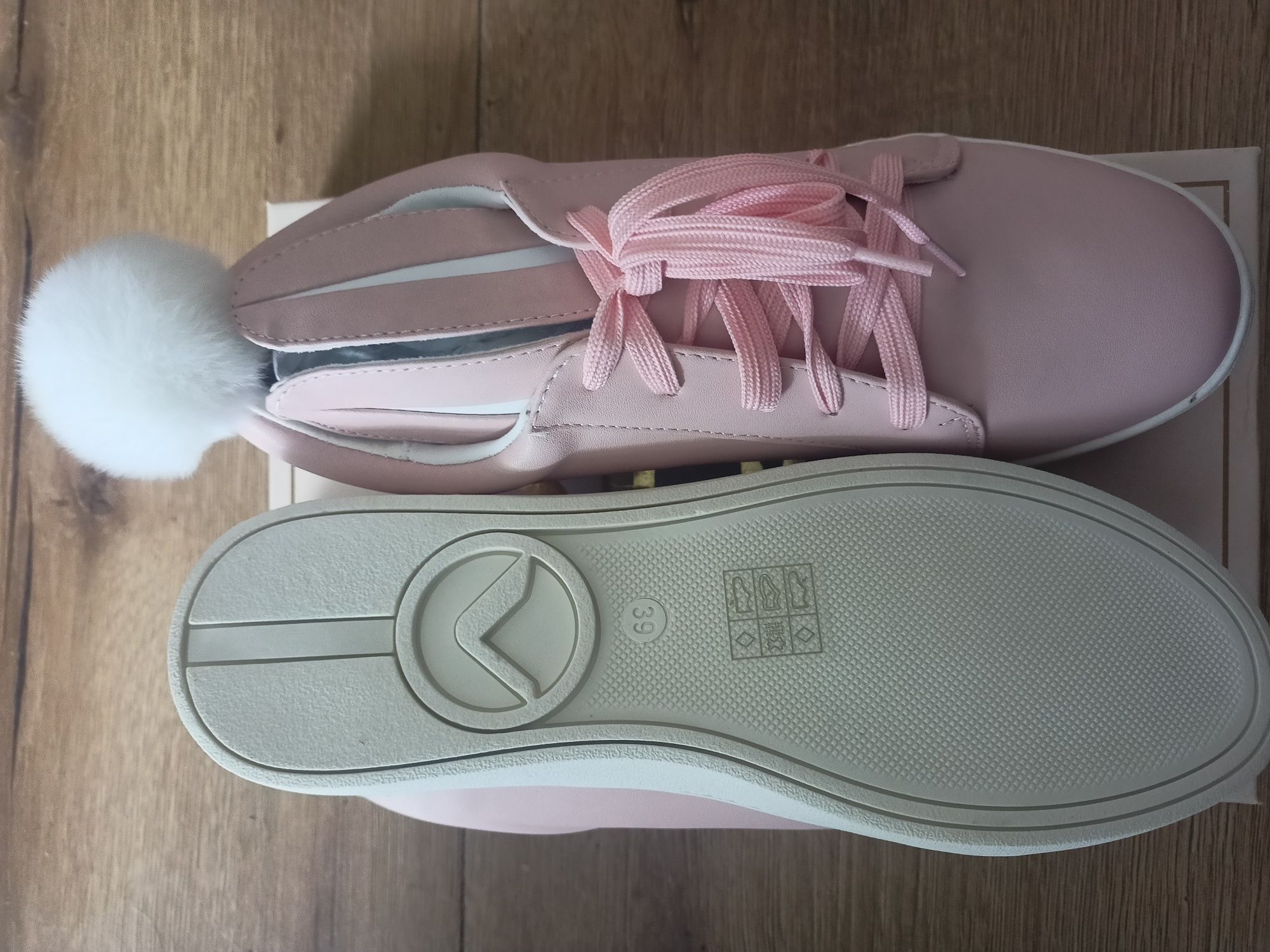 Nowe śliczne buty króliczki r.39(38) vices