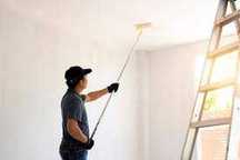 Pinturas e limpezas interiores de casas e apartamentos.