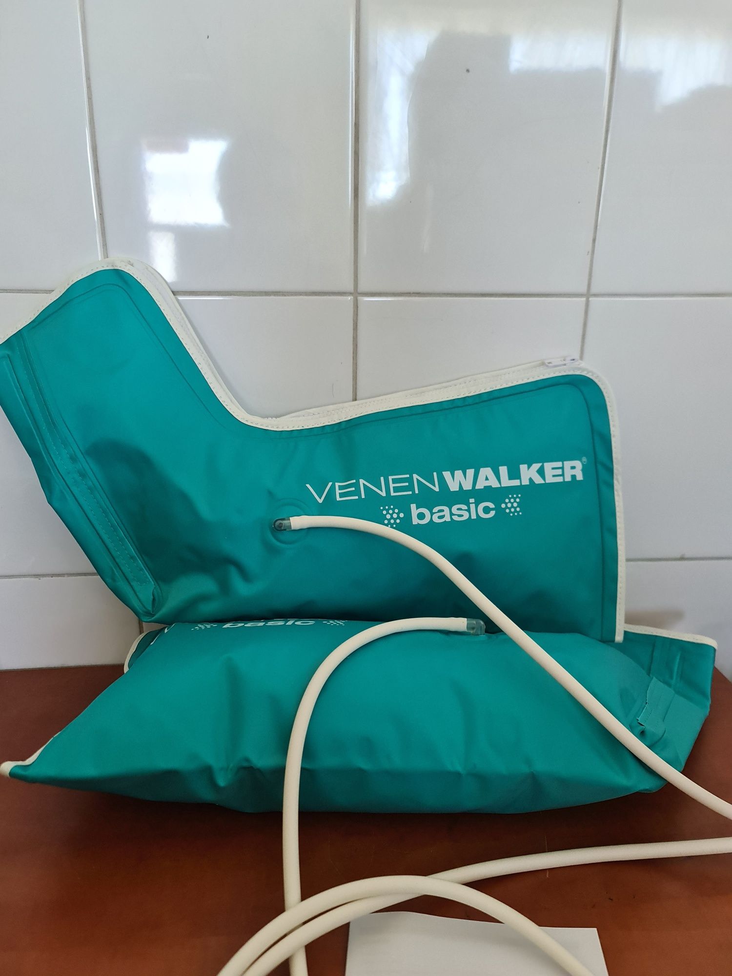 Venen Walker Basic masażer do obrzęku nóg
