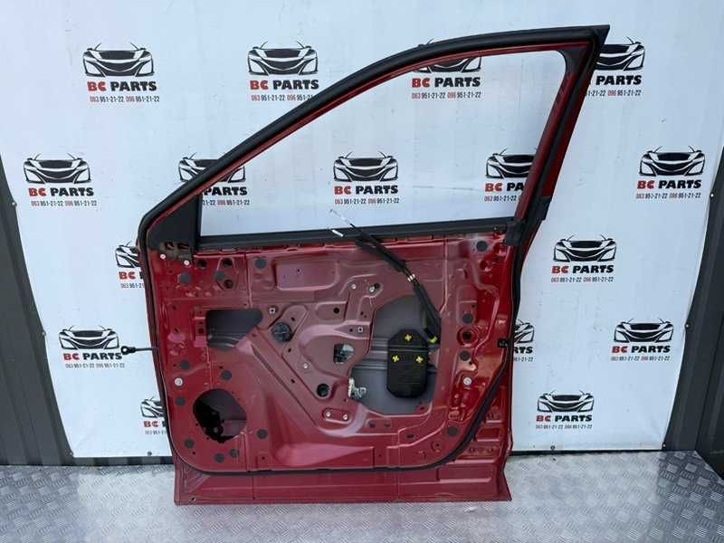 Дверь Nissan Rogue T33  2020+ передняя правая NBL