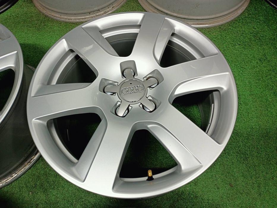 17" felgi 5x112 et30 Audi 4H0 A4 B7 B8 A5 A6 C6 C7 A8 D4 D3 Wysyłka