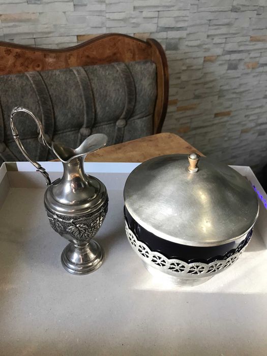 Амфора  мельхиор.Сахарница цветное стекло