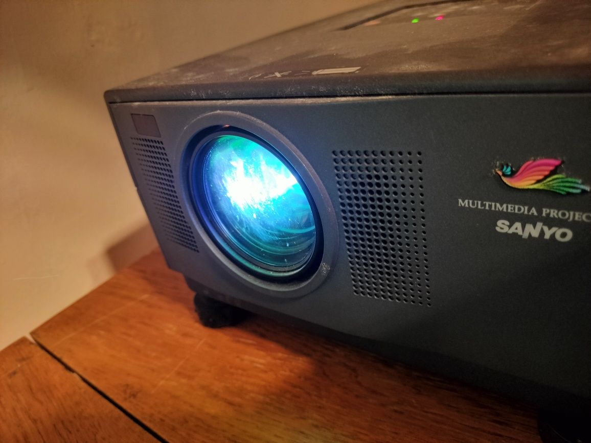 Projektor wyświetlacz Sanyo rzutnik