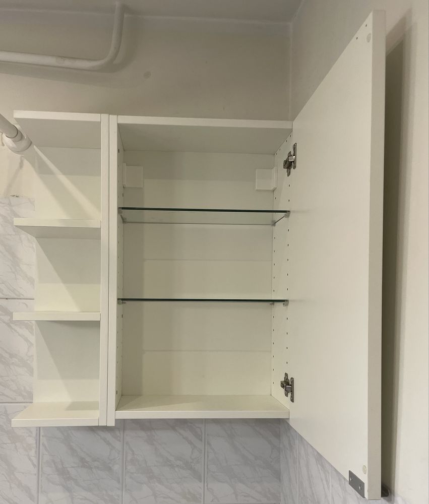 Szafka wisząca IKEA Lillangen z półką narożną