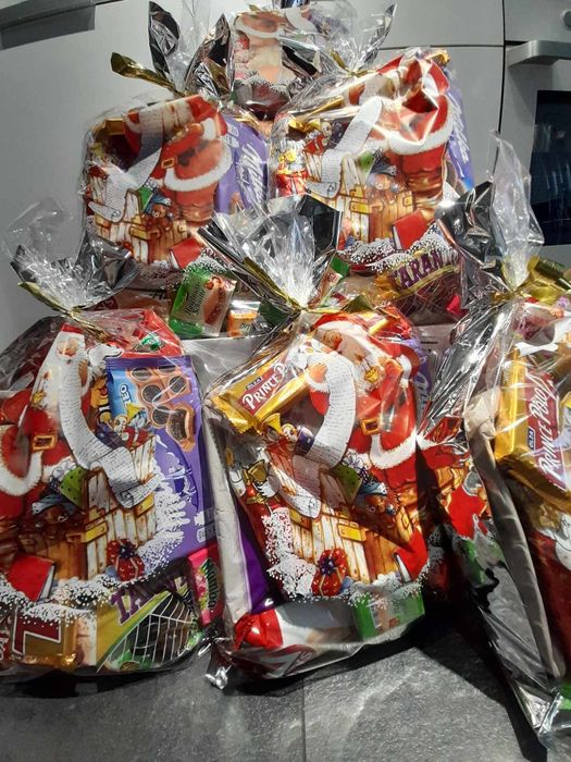 Paczki Świąteczne ze słodyczami