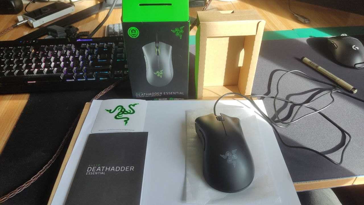 Myszka Razer Death Adder Essential