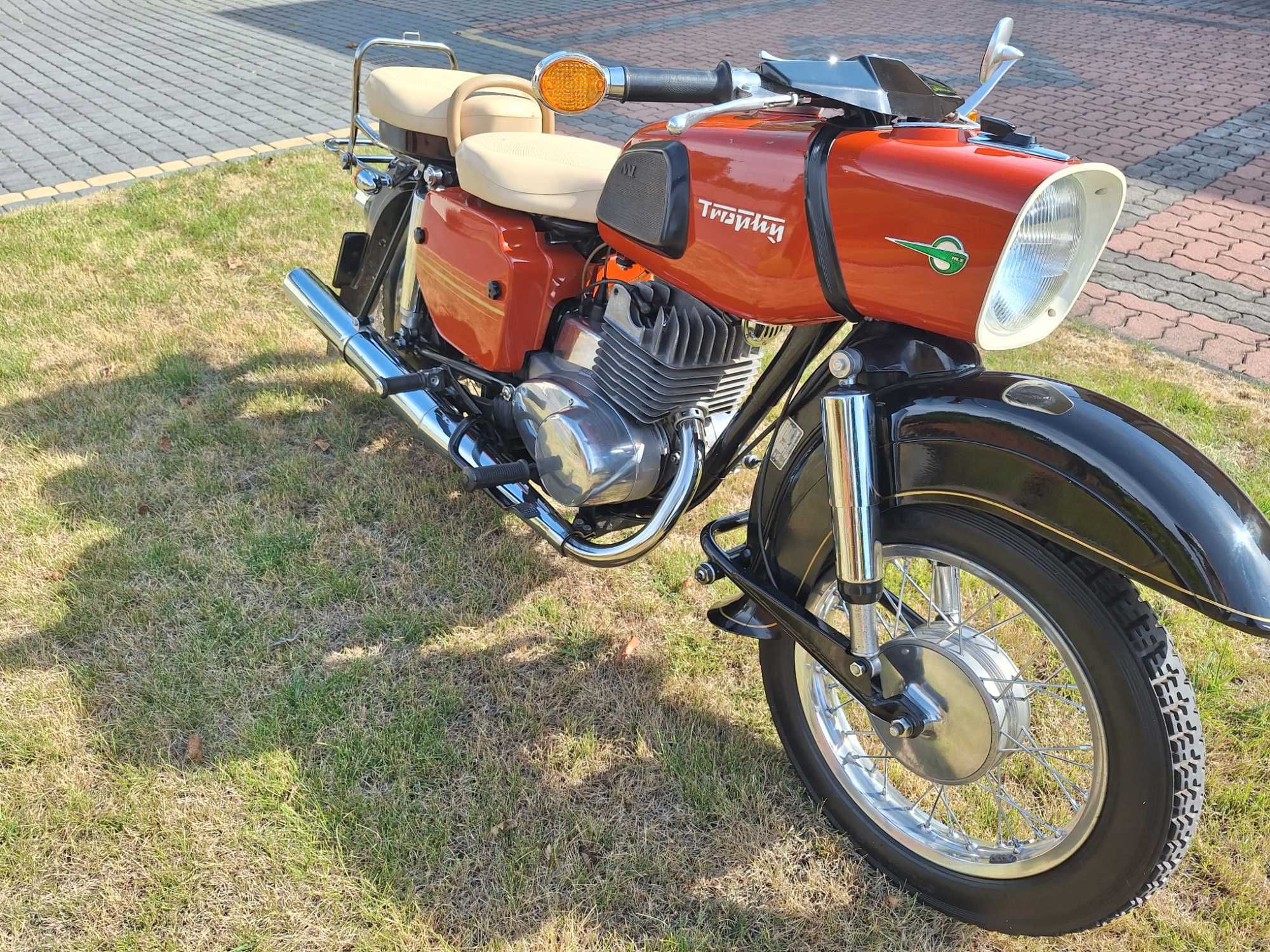 Motocykl MZ ES-250/2 Trophy