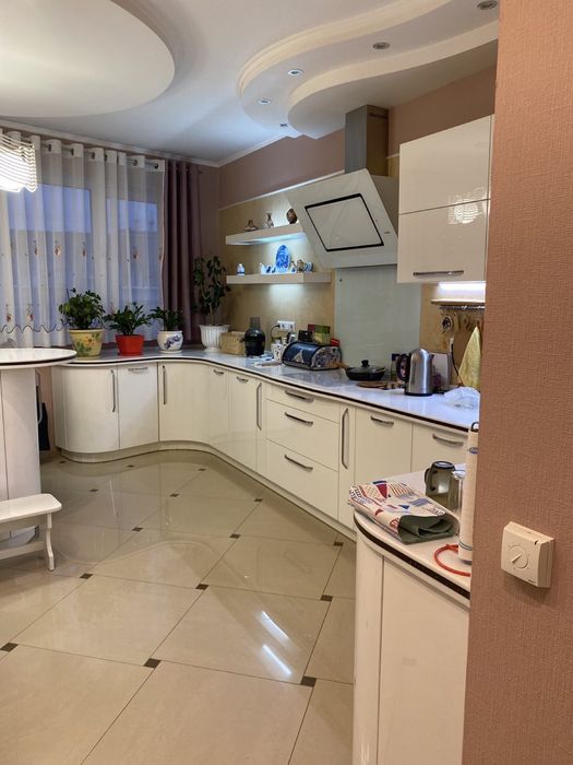 3к квартира VIP с шикарным ремонтом